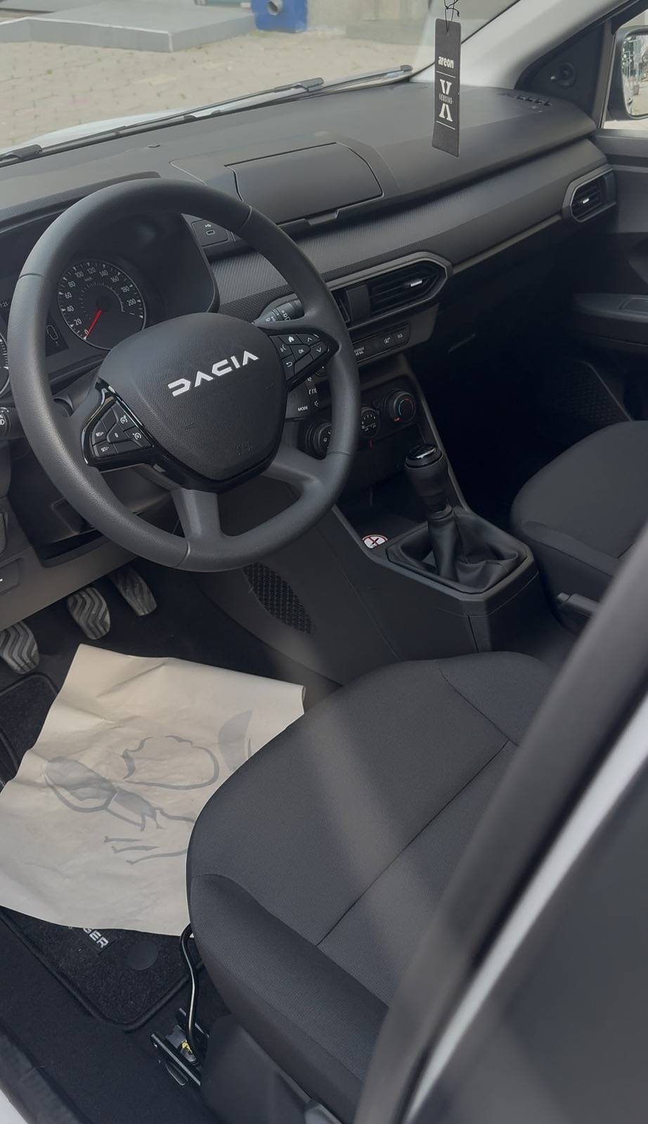 DACIA JOGGER  2025г.  7 места/ Ръчни скорости 2